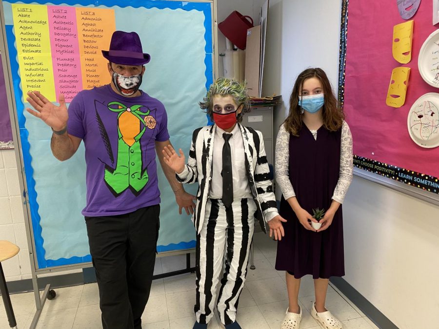 Students and teachers costumed up for DFMSs 2020 Virtual Halloween Extravaganza.